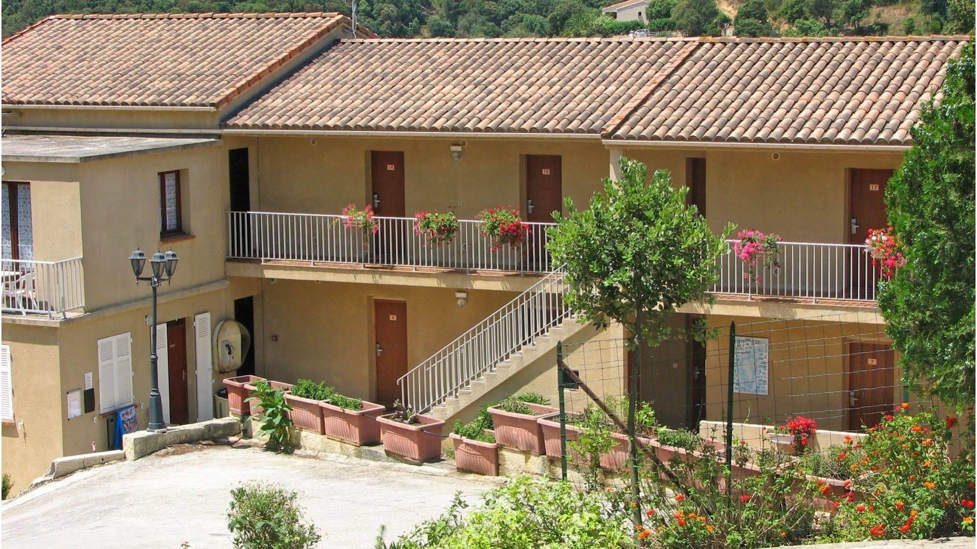 Hotel & Appartements Acqua Dolce Eccica-Suarella  Exteriér fotografie